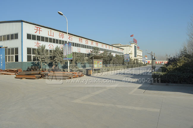 鼎力礦山碎石機(jī)設(shè)備廠家