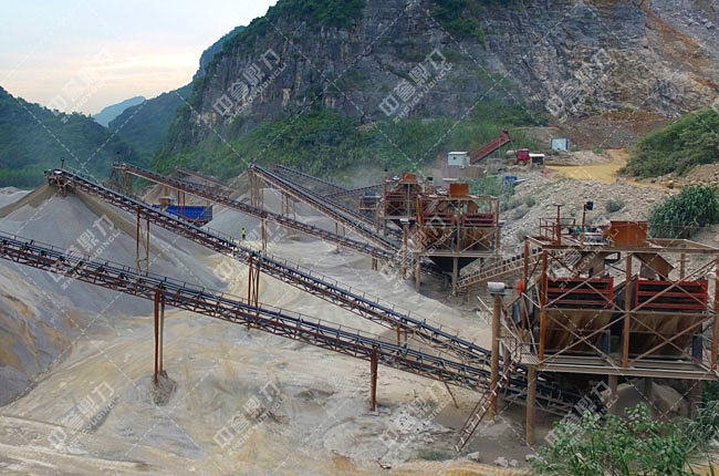 皮帶輸送機(jī)